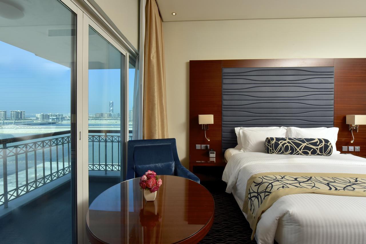 Ramada By Wyndham Manama City Centre Esterno foto